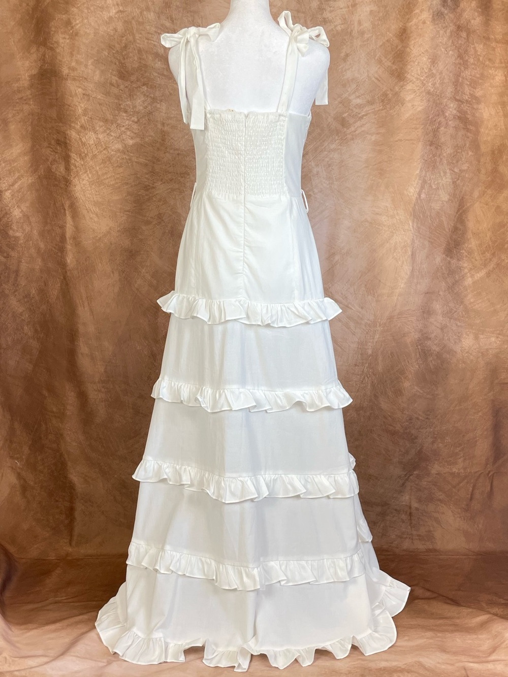 Altar’d State White Ruffled Tiered Maxi Dress size Medium - Picture 12 of 16